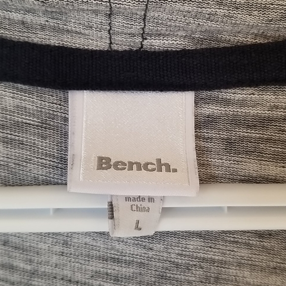 Bench zipup top - Picture 5 of 6